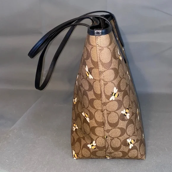 Coach City Tote Signature Logo Canvas Large Tote with Bee Print Like New - Picture 5 of 14